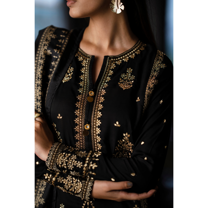 UCA-28 "Sham" Embroidered Silk Viscose Ready to Wear Collection by Casuallite
