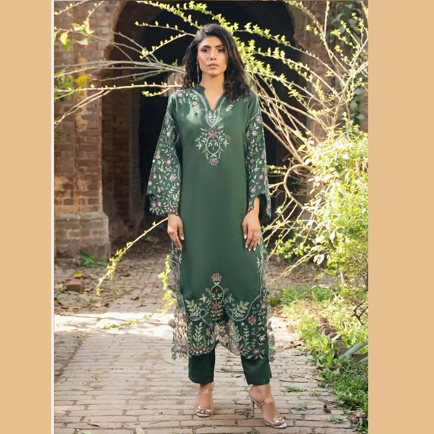 UTT-17 Eid Glow by Traditional Thread Viscose 2 Pc Collection