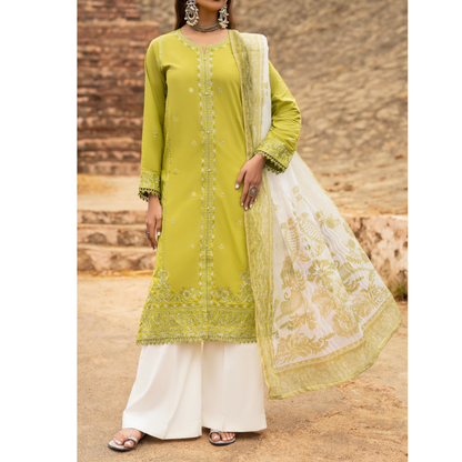 UCA-17 3 Pc Embroidered Lawn Ready to Wear Collection by Casuallite