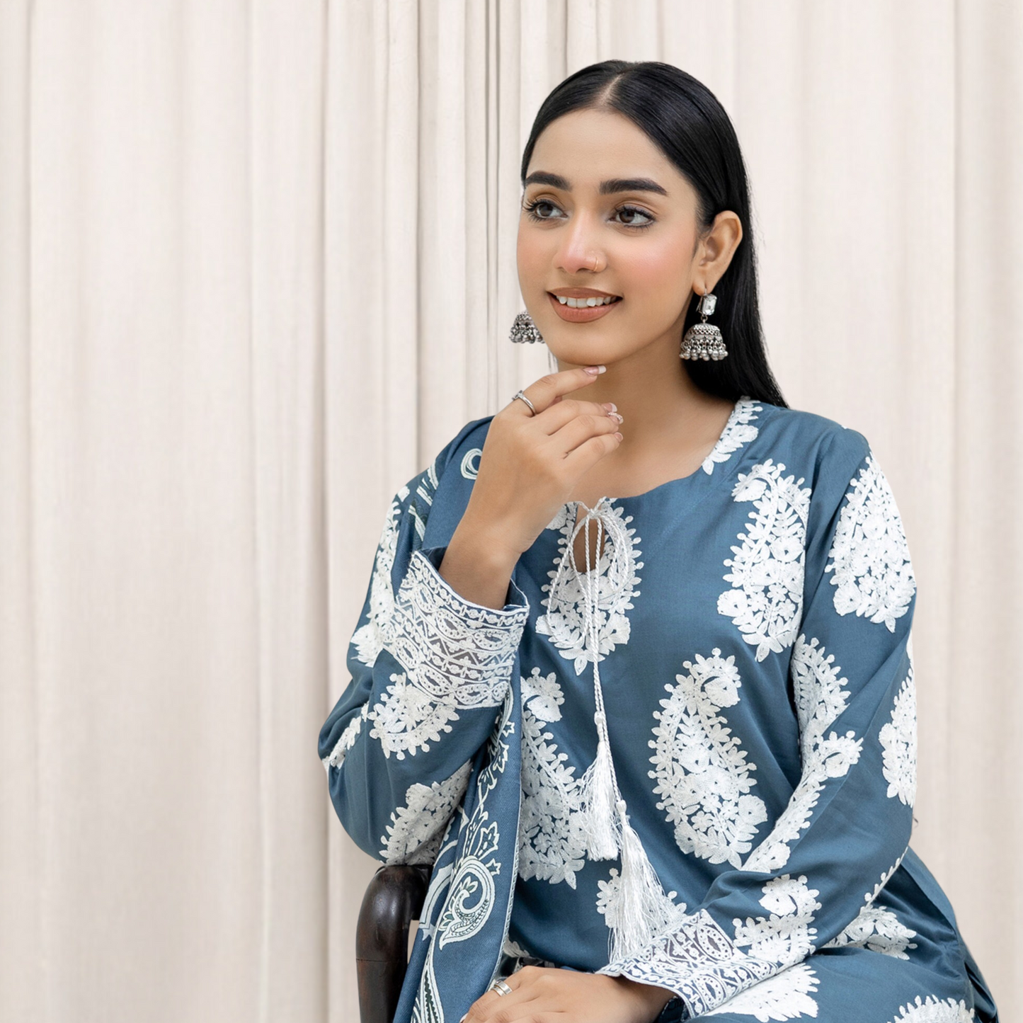 Winter Linen Embroidered Dress 3 Pc |Ready to Wear| Rangz | UMRGZ3800