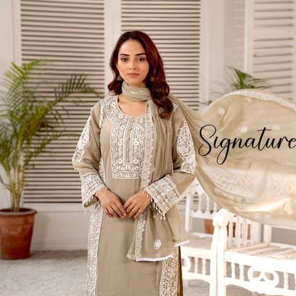 UMRZ-43 Luxury Handwork Embroidered Chiffon Dress 3 Pc |Ready to Wear| Rangz