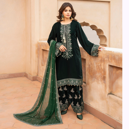 F-489 "Sehar" Embroidered Velvet Collection | Karma Collection