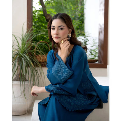 UA-306 Embroidered Dhanak Co-Ord set | Umnaa