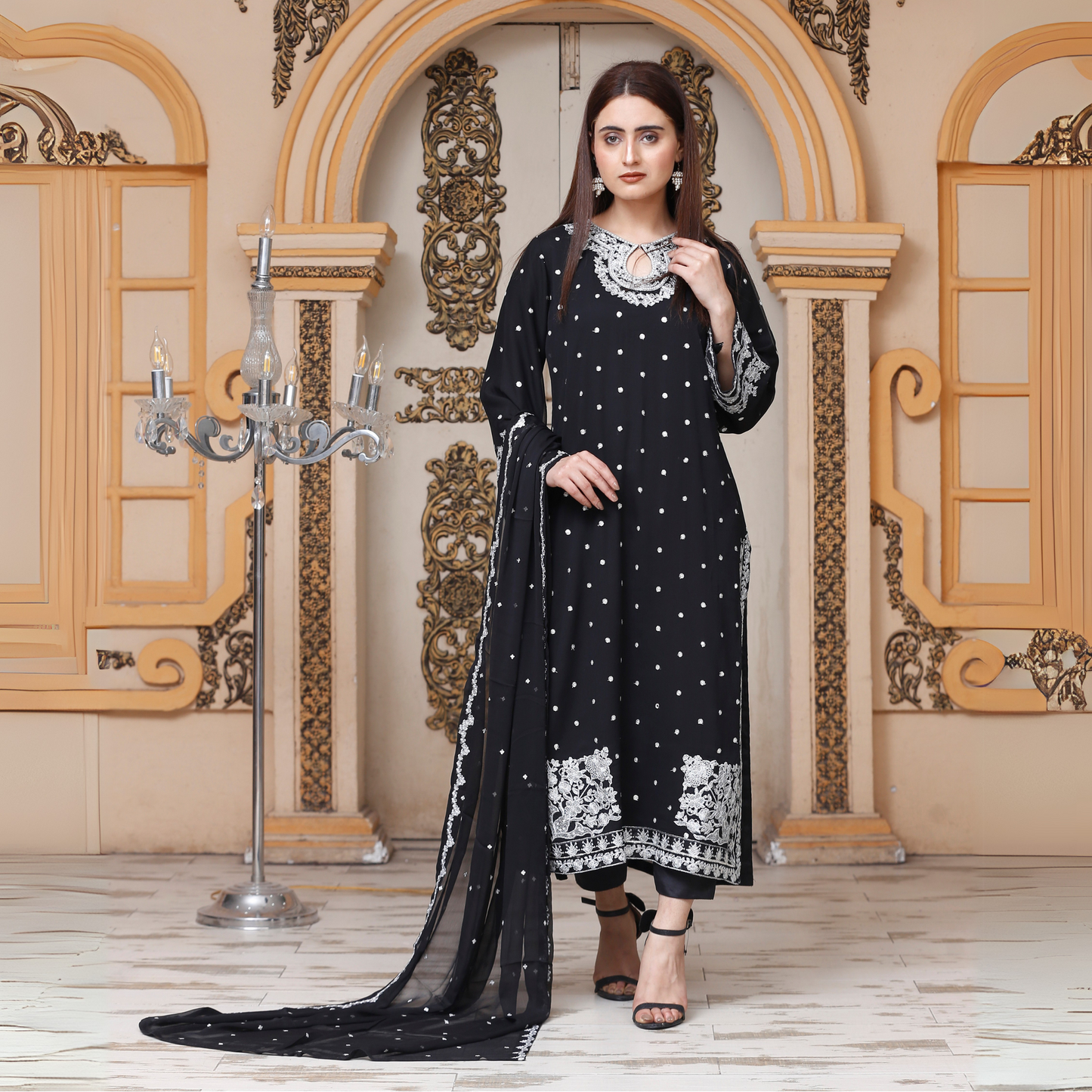 UA-54 3Pc Luxury Embroidered Chiffon Dress with Chiffon Dupatta 3 Pc |Ready to Wear| Umnaa