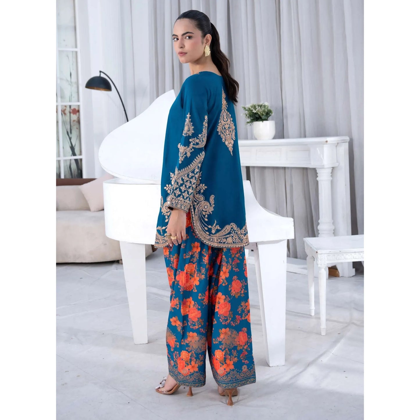 UTT-25 " Ethnic" Cambric Cotton 3 Pc Collection | Traditional Thread