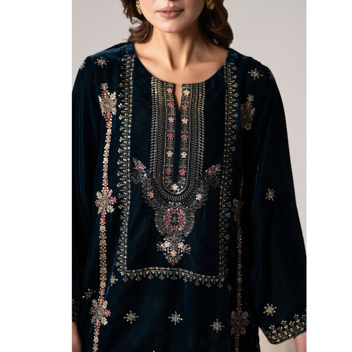 RA-27 Dastan e Eid Embroidered Velvet Collection | Embroidered 3 Piece Festive Ready to Wear by Raniya.h