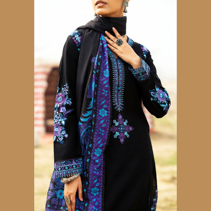 3 Pc Embroidered Khaddar Ready to Wear Collection by Casuallite | UMCAE0801
