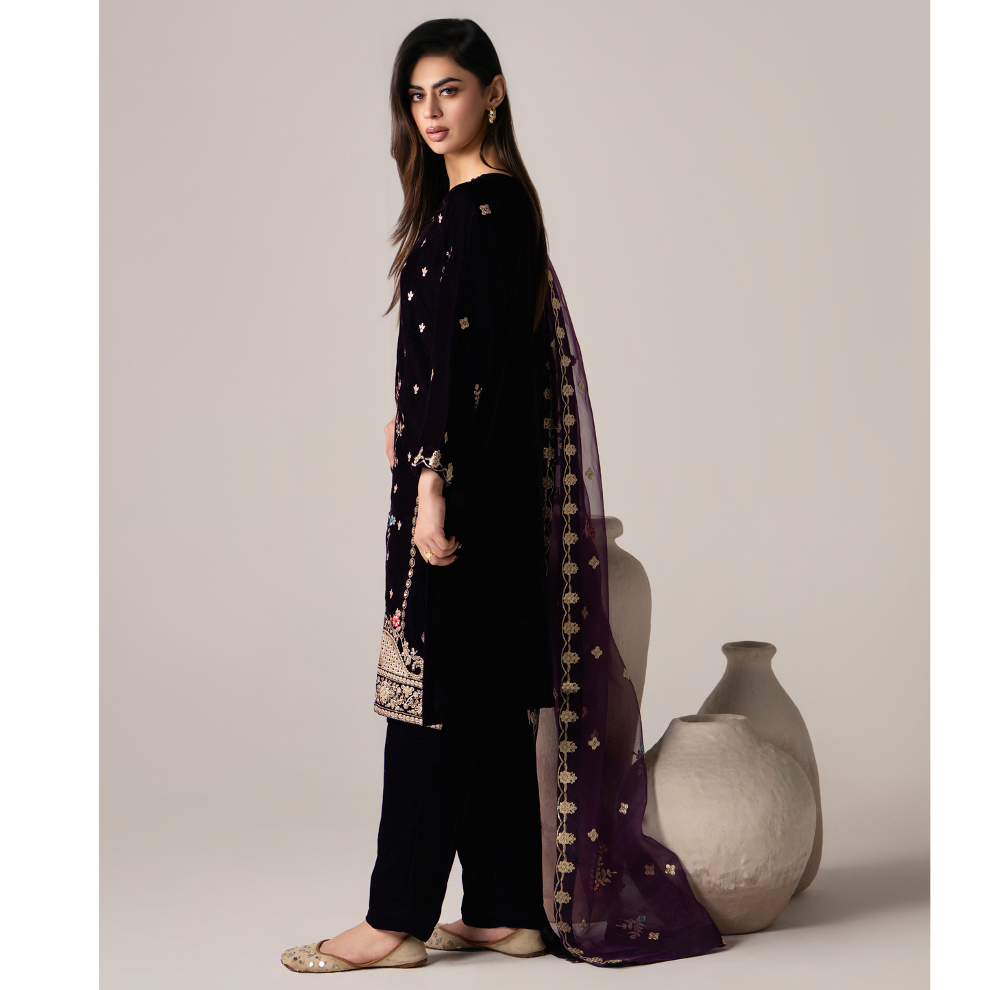 RA-27 Dastan e Eid Embroidered Velvet Collection | Embroidered 3 Piece Festive Ready to Wear by Raniya.h