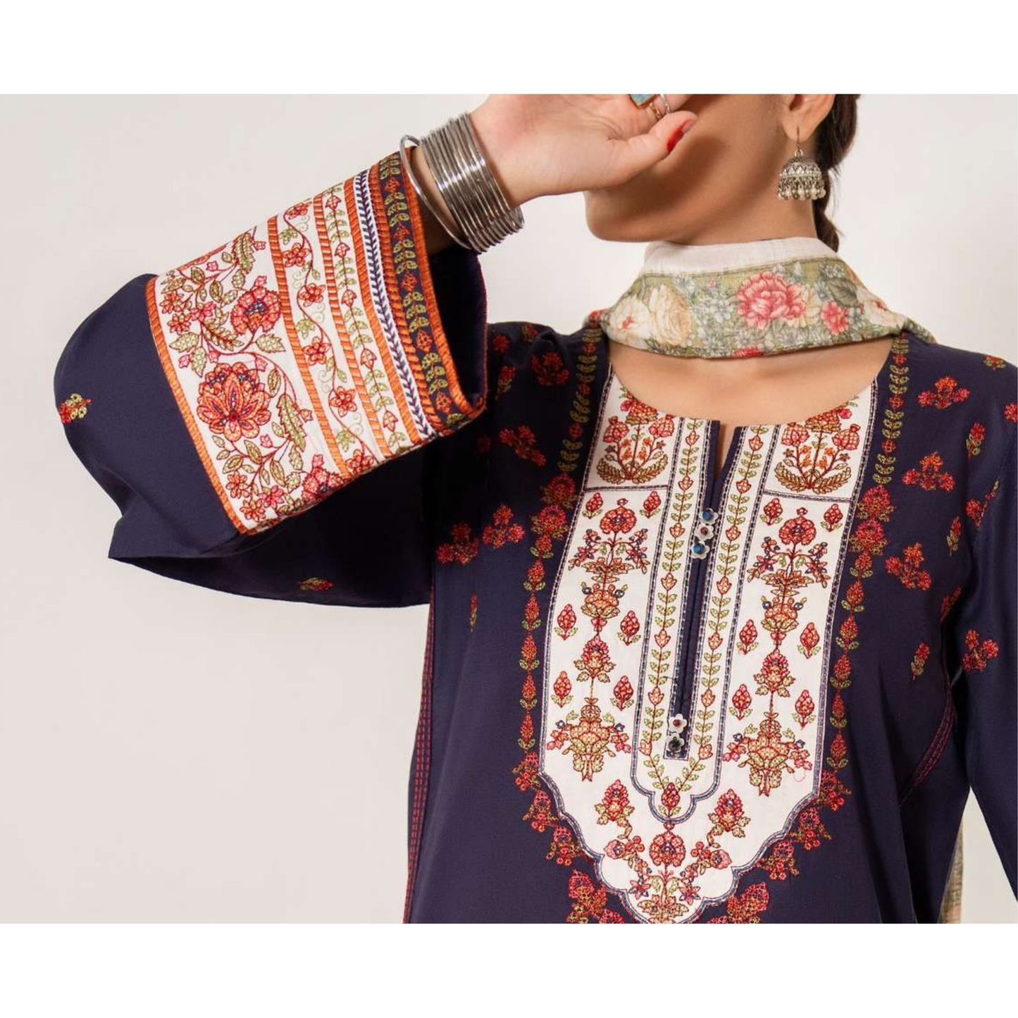 UCA-20 Luxury Cambric Cotton Farshi Shalwar Collection | Ready to Wear | Casuallite