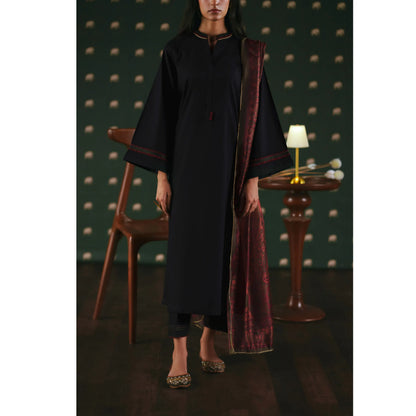 UCA-46 "Azzurra" Embroidered Lawn Collection by Casuallite | Ready to Wear Pakistani Asian clothes