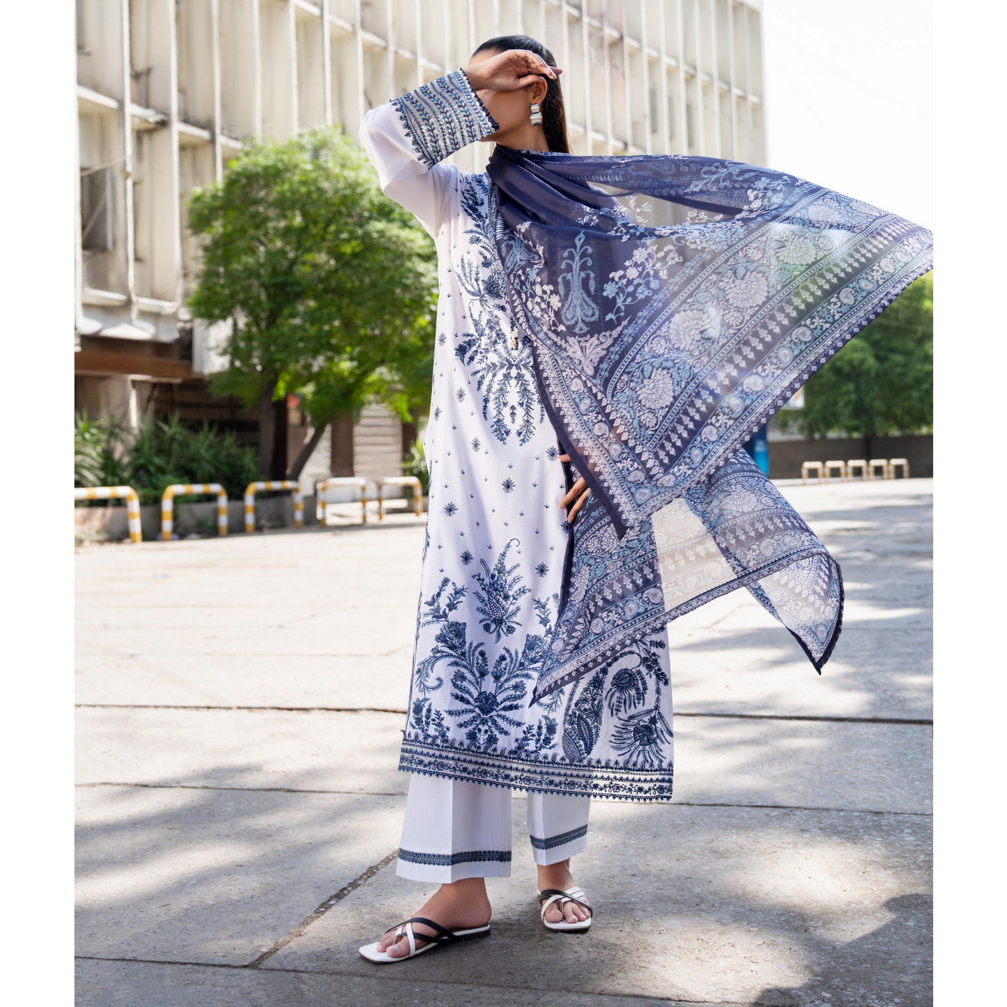 UCA-22 3 pc Summer Cotton Lawn Monochrome Collection | Ready to Wear | Casuallite