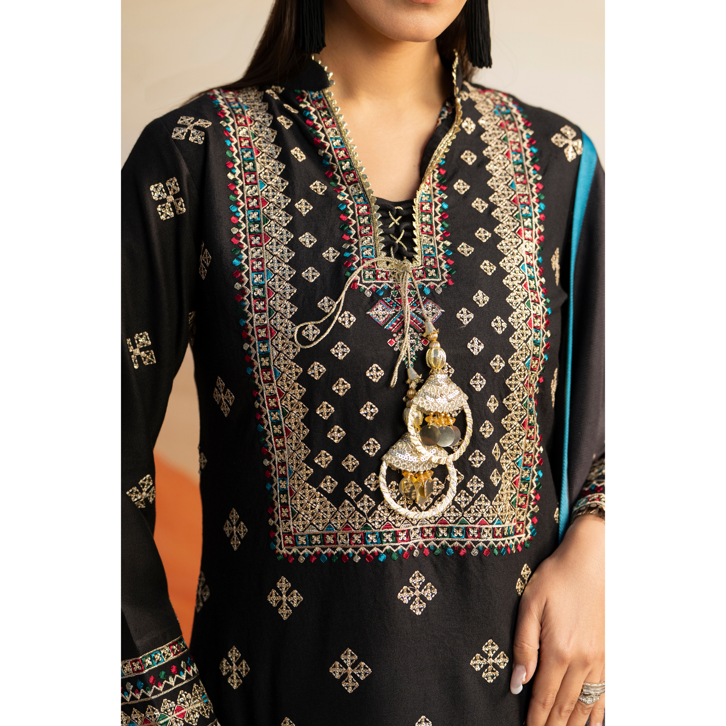 RA-25 Embroidered Dhanak Collection by Raniya.h