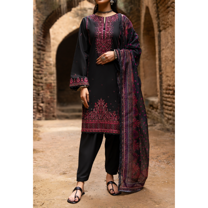 UCA-17 3 Pc Embroidered Lawn Ready to Wear Collection by Casuallite