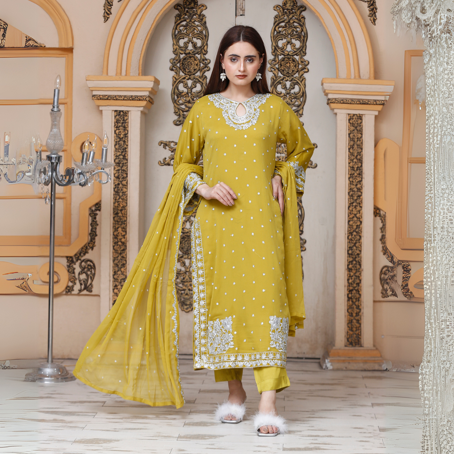 UA-54 3Pc Luxury Embroidered Chiffon Dress with Chiffon Dupatta 3 Pc |Ready to Wear| Umnaa