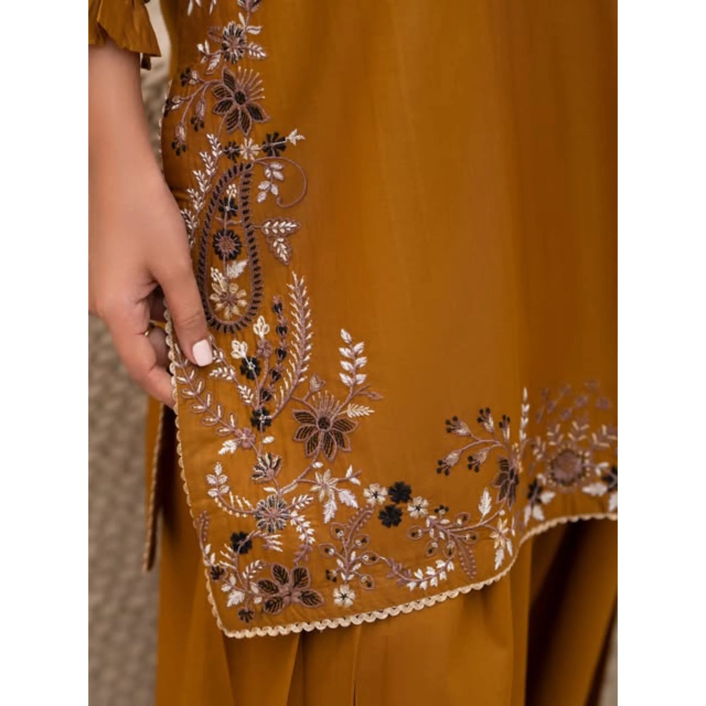 UA-273 Embroidered Cambric Cotton Co-Ord Set | Raniya.h