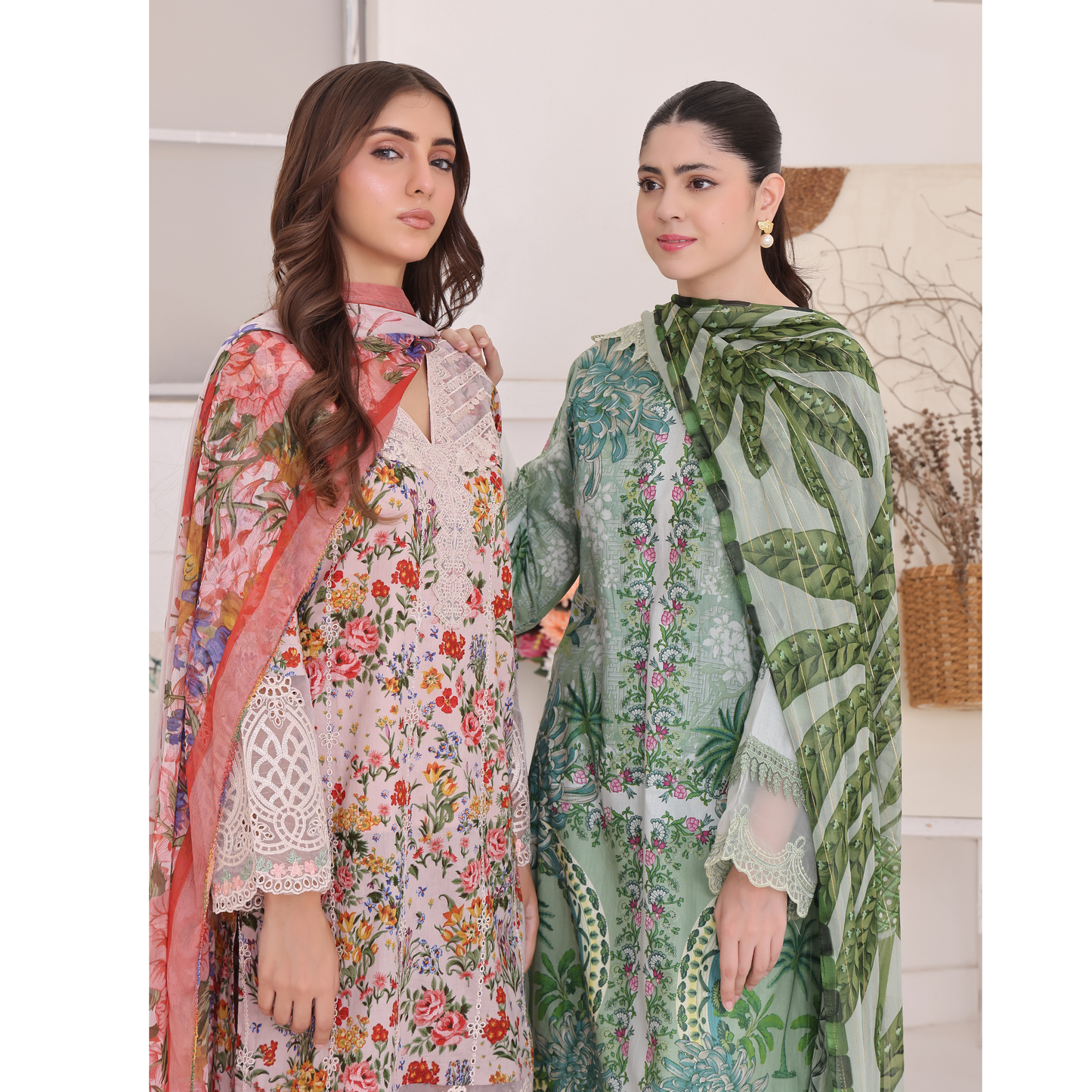 UA-94 3 Pc Embroidered Printed Summer Lawn | Ready to Wear | Umnaa