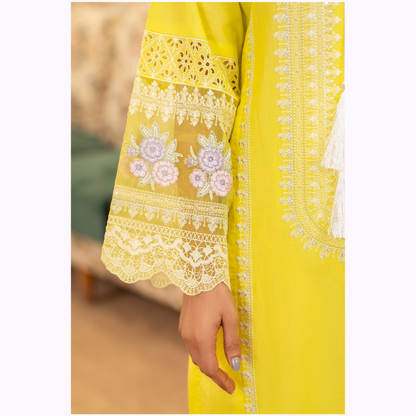 UKC-34 Embroidered Cambric Cotton Dress Ready to Wear 3 Pc - Karma Collection
