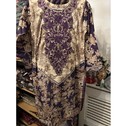 UA-121 Embroidered Printed 3 Pc Winter Collection by Umnaa