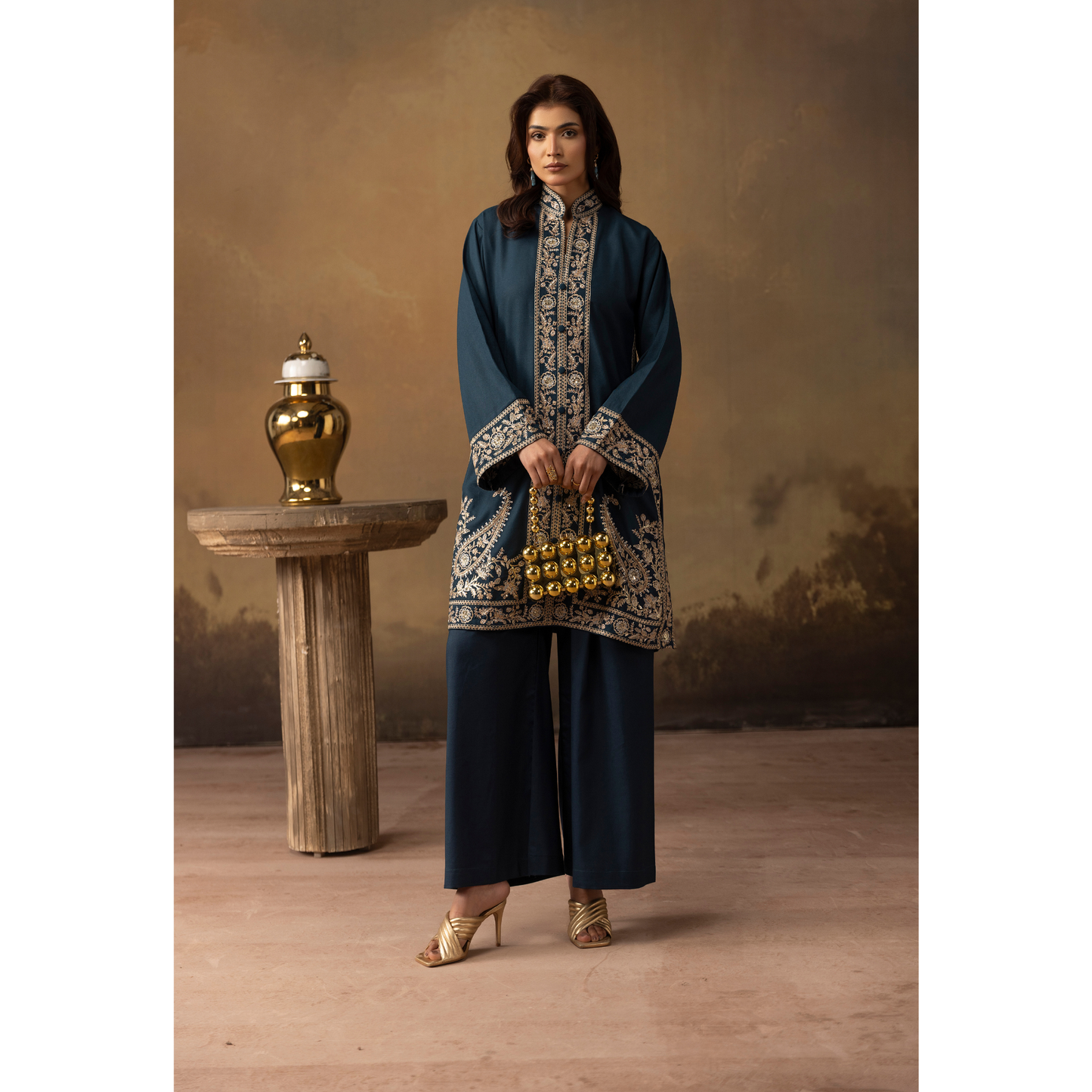 UMS-48 Embroidered Dhanak 2 Pc Co-Ords Set by Simrans