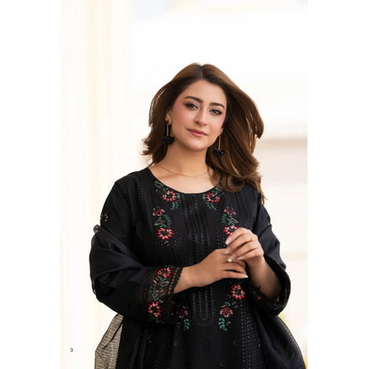 RA-31 Range-e-Eid Embroidered Lawn 3 Piece Collection by Raniya.h | Ready to Wear Pakistani Asian clothes
