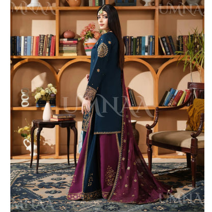 UA-213 Embroidered Cotton Festive Collection by Umnaa | Ready to Wear Pakistani Asian Clothing