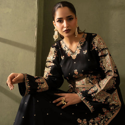 UTT-24 "Ethnic Essence" Luxury Viscose 2 Pc Collection | Traditional Thread
