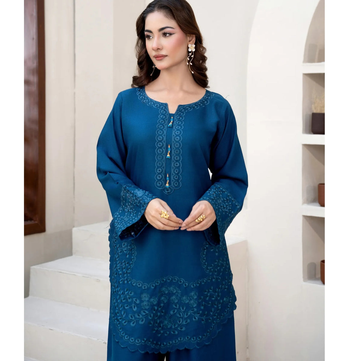 UA-306 Embroidered Dhanak Co-Ord set | Umnaa
