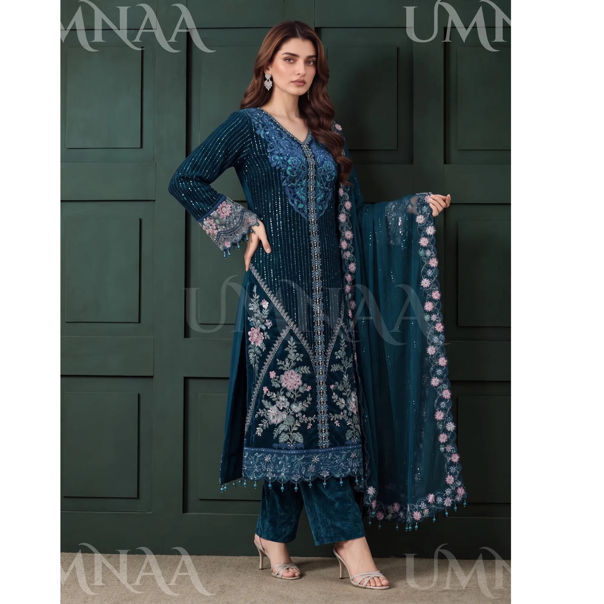 UA-314 Embroidered Luxury Velvet Collection | Umnaa