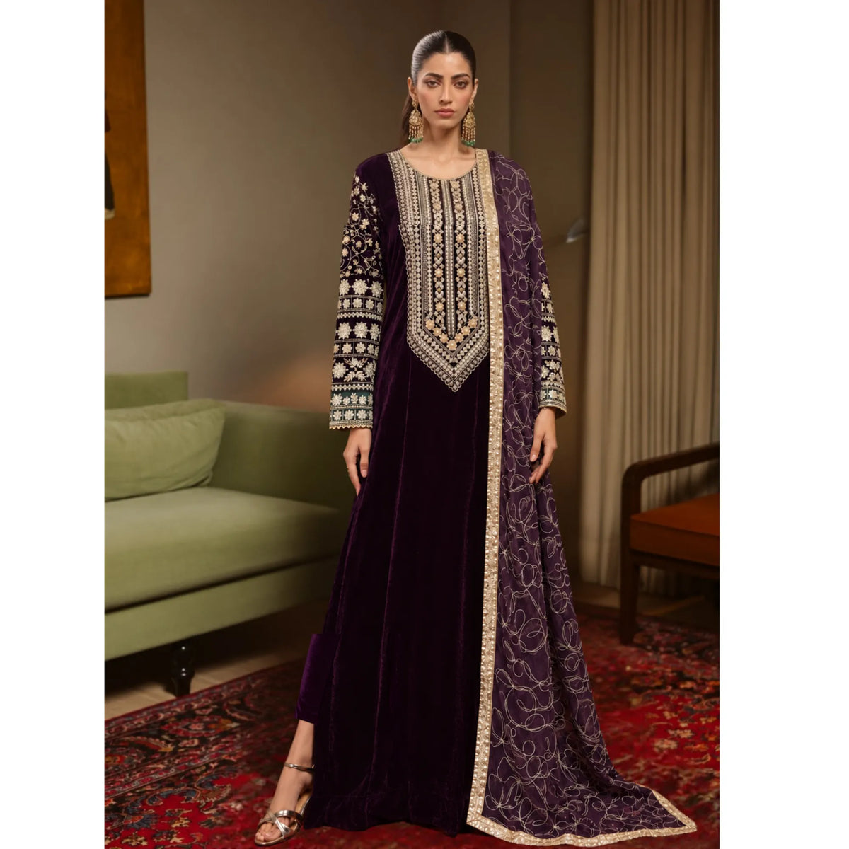 UA-324 Embroidered Velvet Kaftan 3 Pc | Umnaa