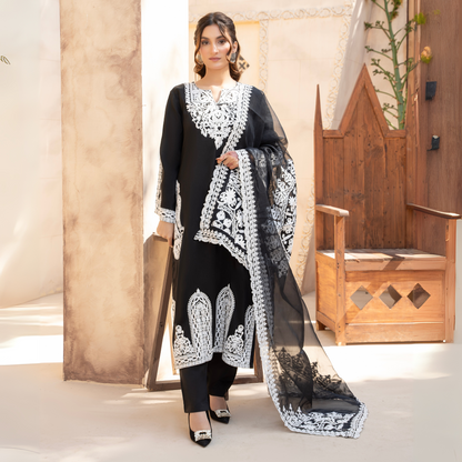 UA-61 Embroidered Viscose Linen 3 Pc Pakistani Dress | UMNAA