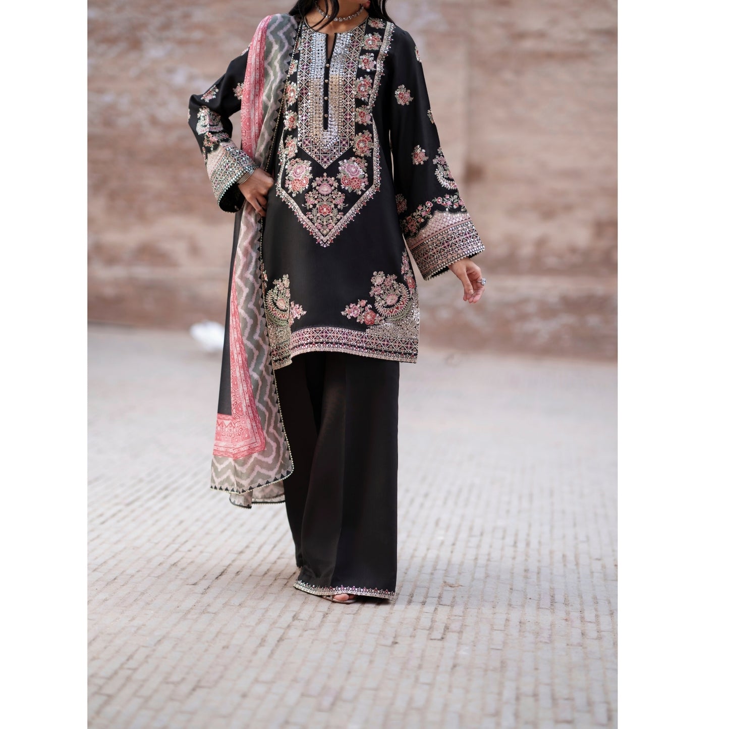 UCA-35 Darbar Festive Drop Embroidered Collection by Casuallite