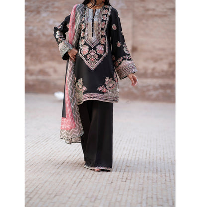 UCA-35 Darbar Festive Drop Embroidered Collection by Casuallite