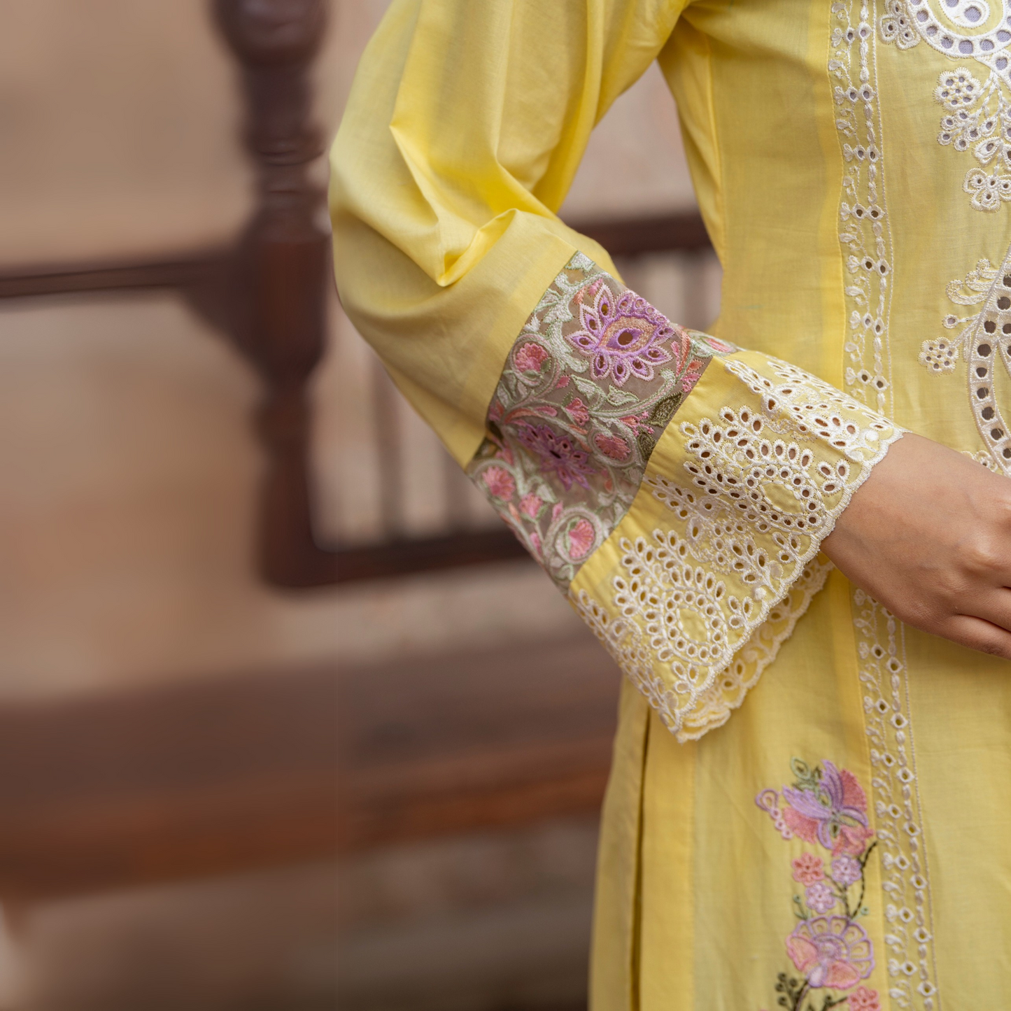 UKC-19 Chikenkari Cambric Cotton Ready to Wear Eid Collection 3 Pc - Karma Collection