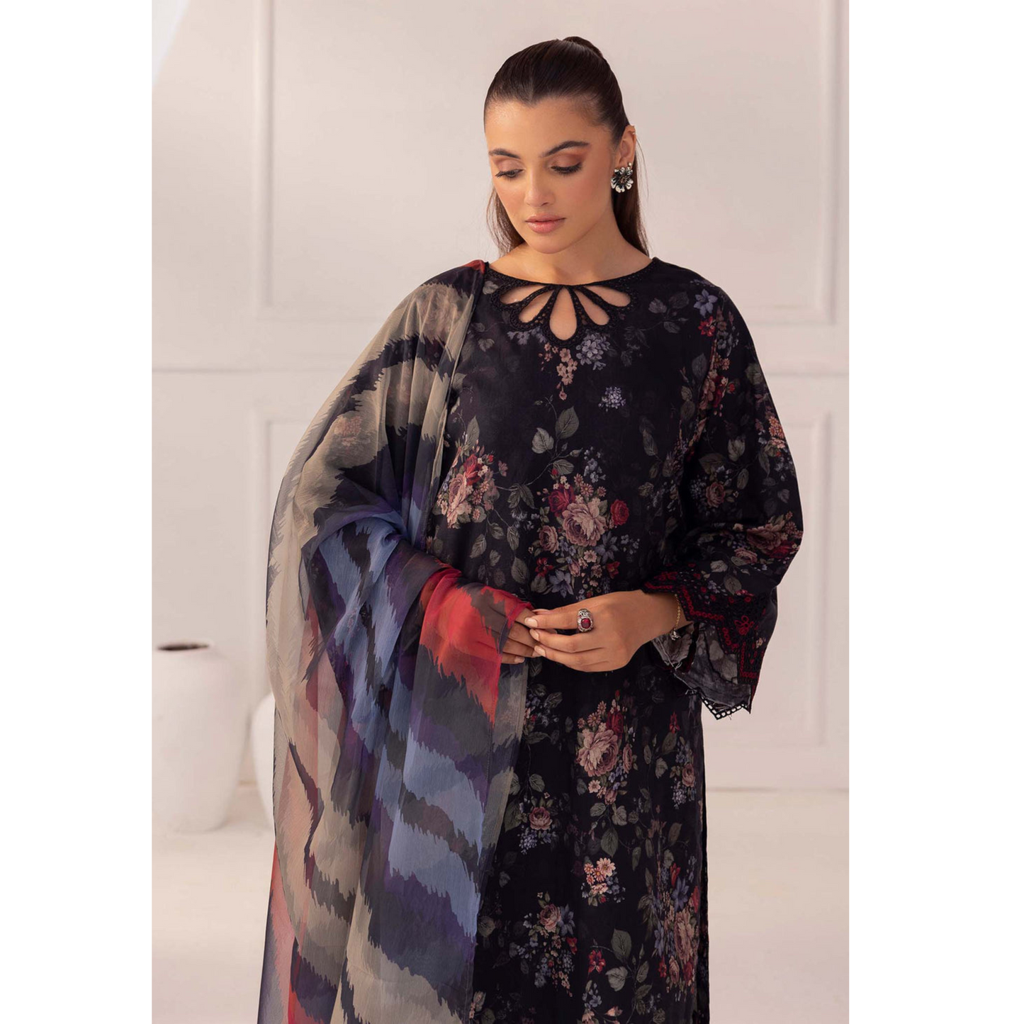 3 Pc Printed Khaddar Ready to Wear Dress - Adan's libas