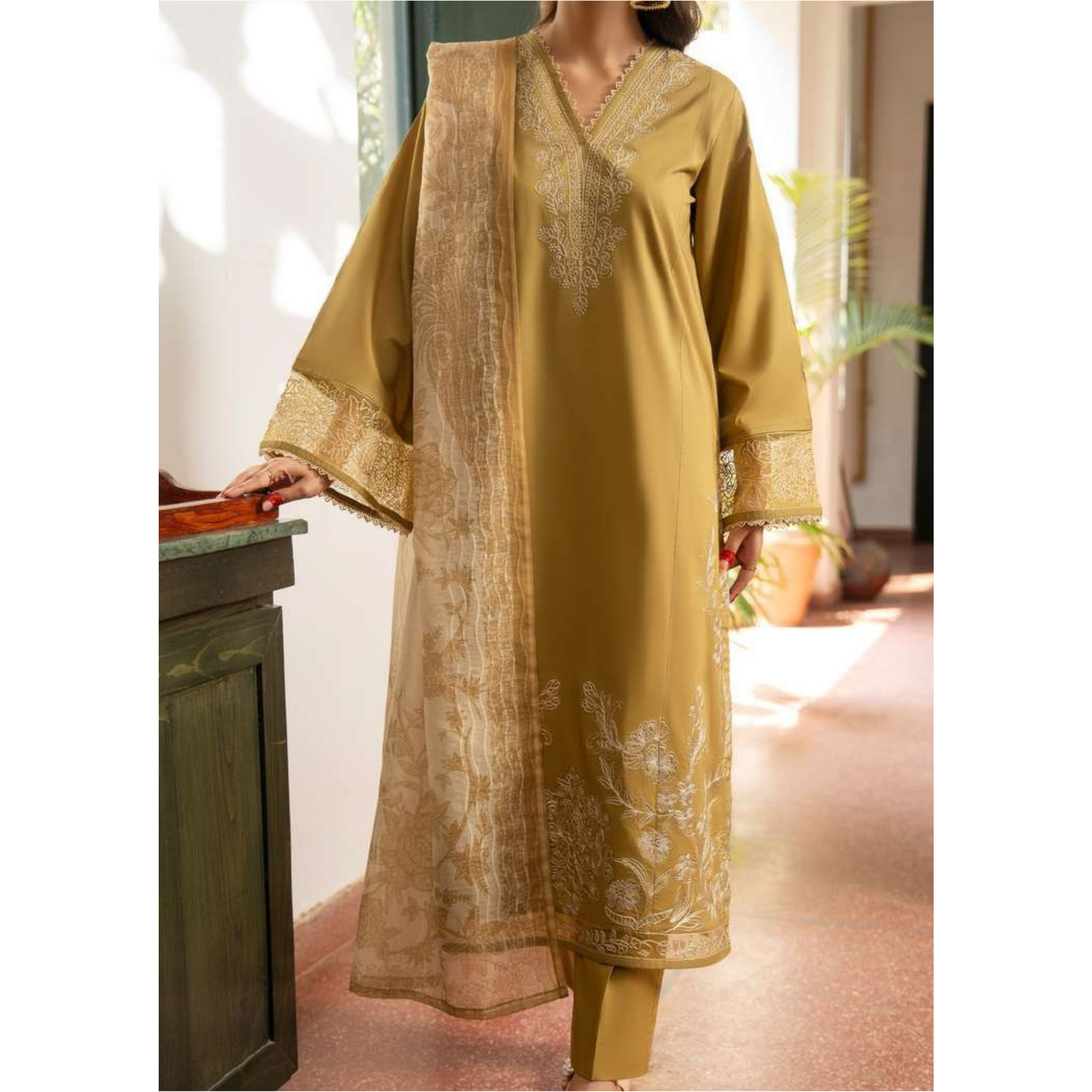 UCA-20 Luxury Cambric Cotton Farshi Shalwar Collection | Ready to Wear | Casuallite
