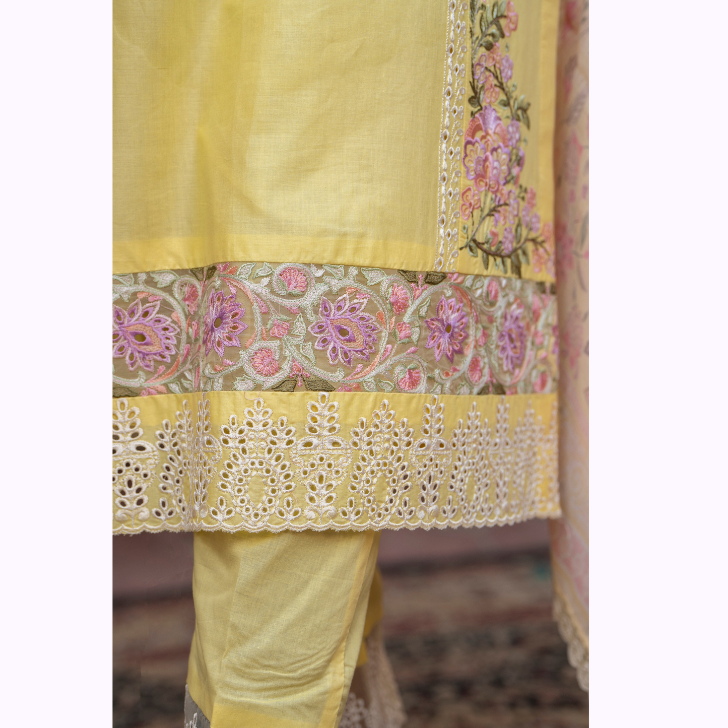 UKC-19 Chikenkari Cambric Cotton Ready to Wear Eid Collection 3 Pc - Karma Collection