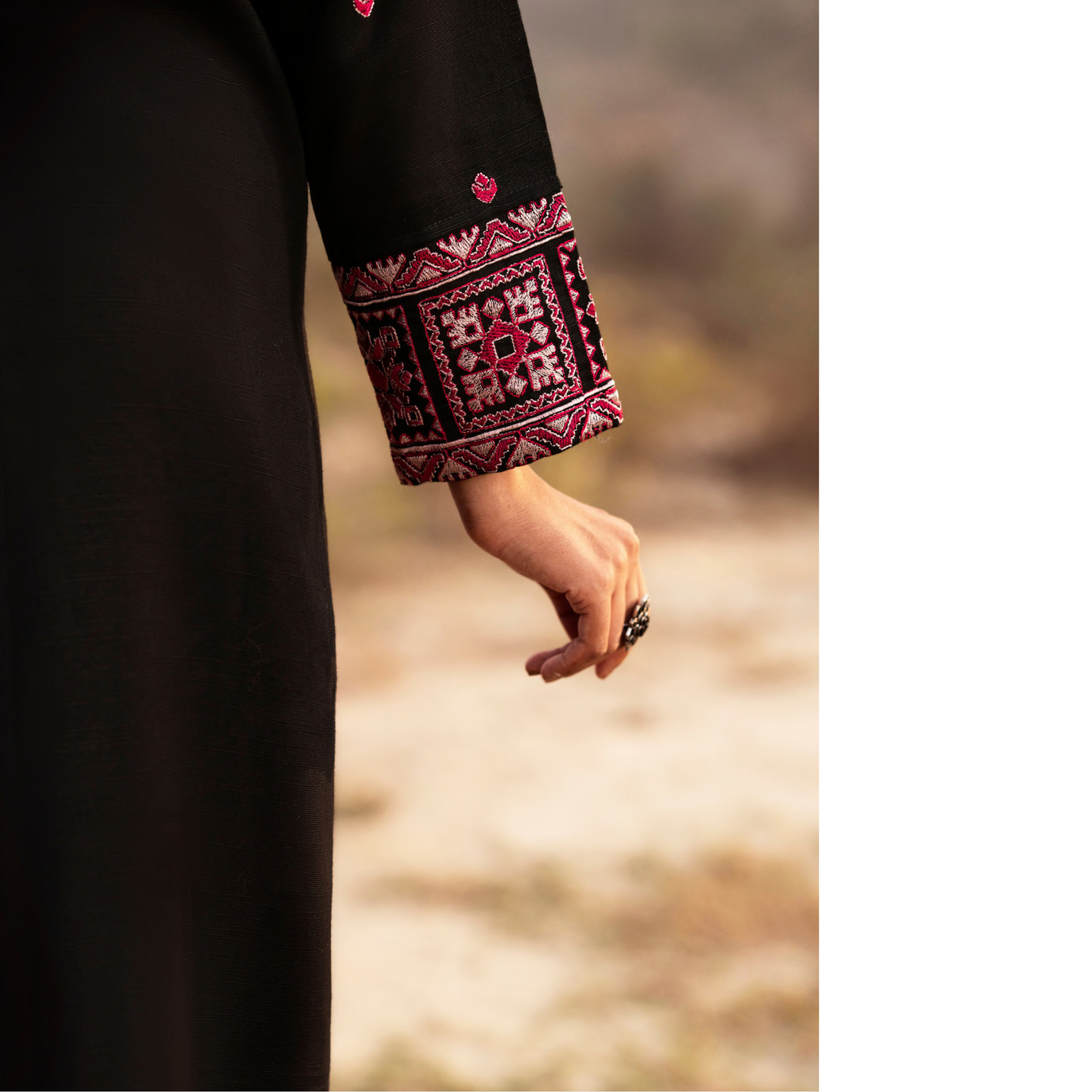 3 Pc Embroidered Khaddar Ready to Wear Collection by Casuallite | UMCAE0901
