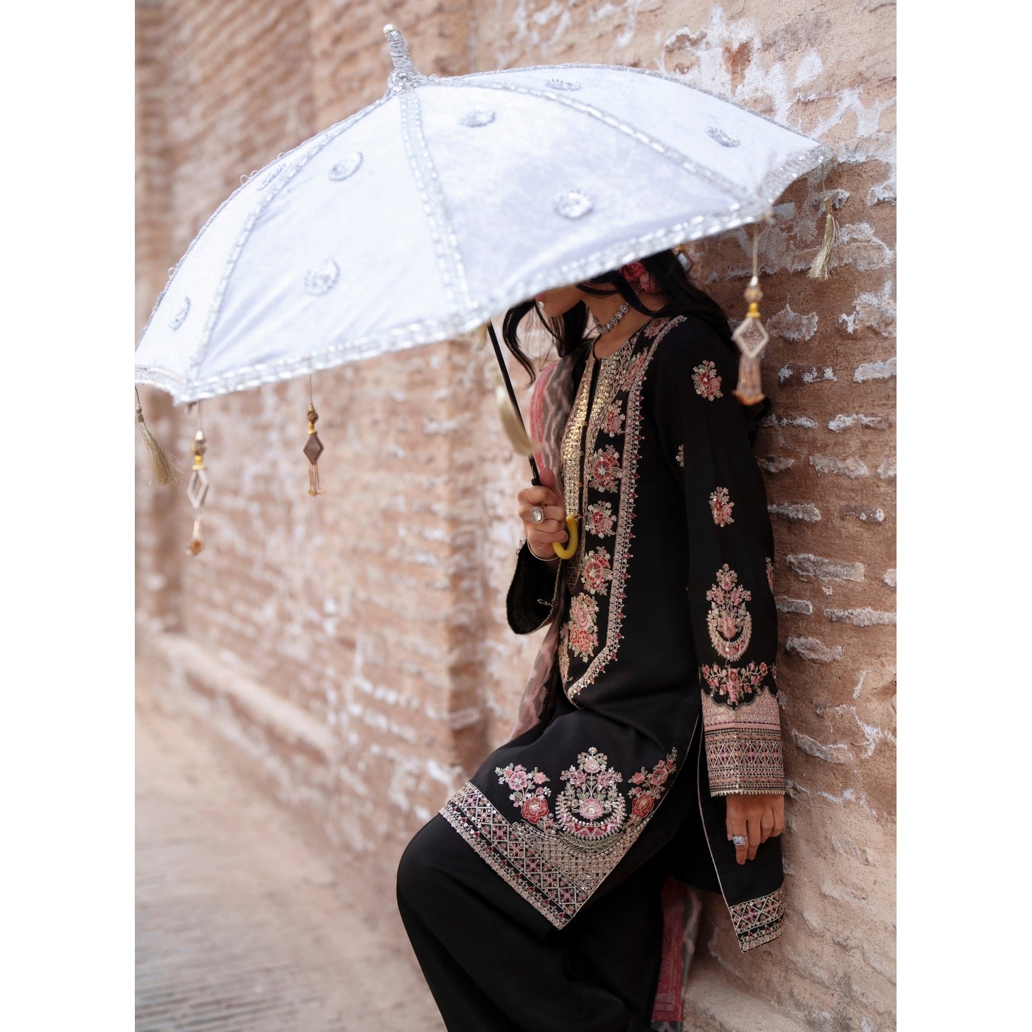 UCA-35 Darbar Festive Drop Embroidered Collection by Casuallite
