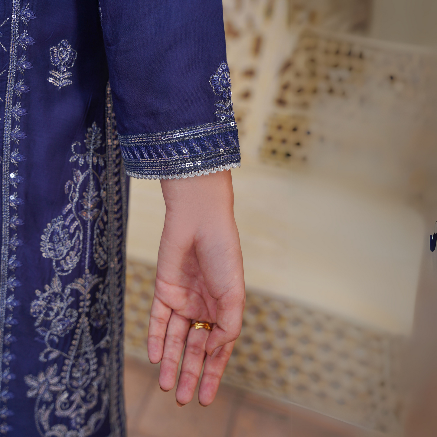 Luxury Embroidered Viscose Linen Dress 3 Pc | Winter Collection | Umnaa