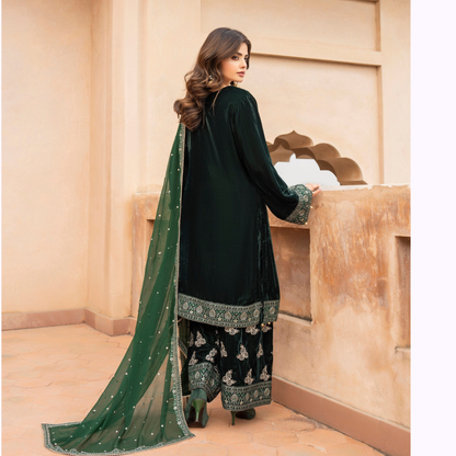 F-489 "Sehar" Embroidered Velvet Collection | Karma Collection