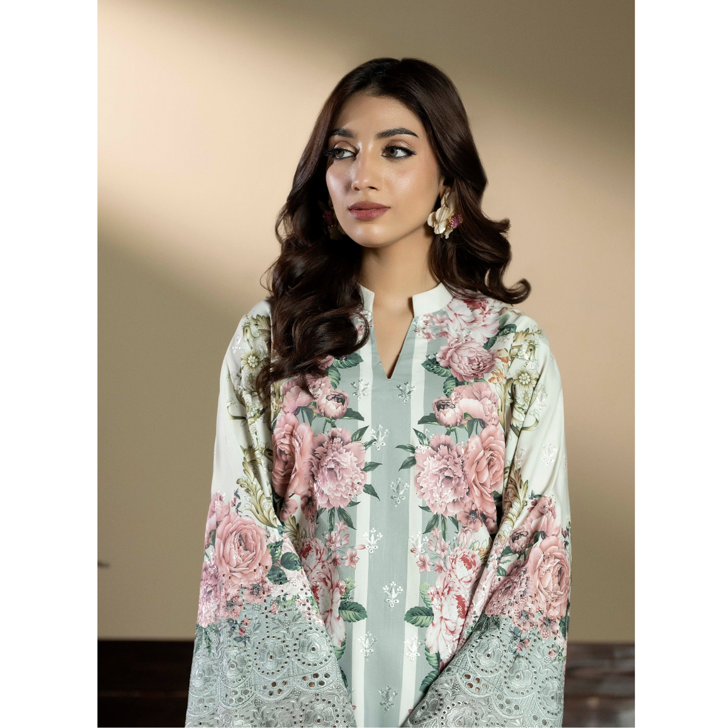 UTT-16 "AMALTAS" winter Slub Embroidered Printed Co-Ords set | Ready to Wear Pakistani | Traditional Thread