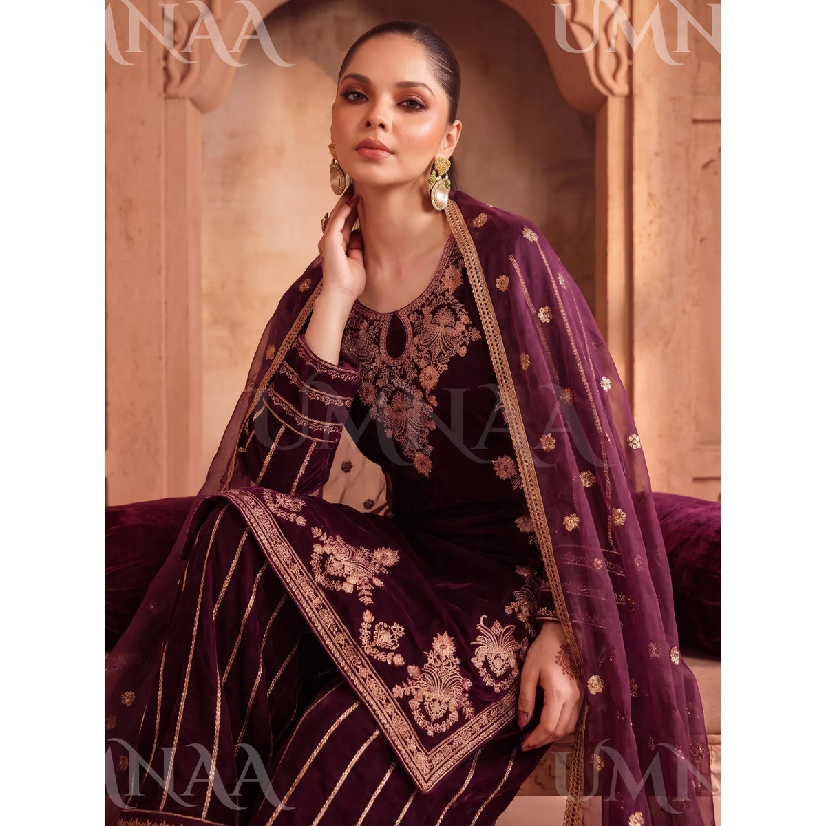 UA-293 Embroidered Luxury Velvet Collection | Umnaa