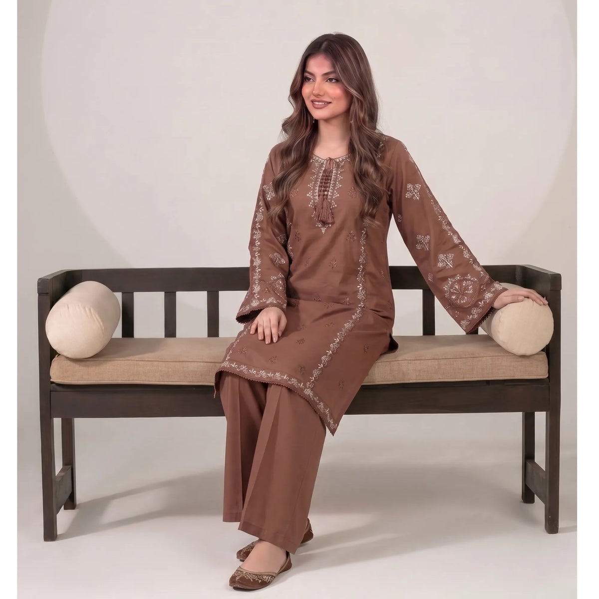 UA-305 Embroidered Dhanak Co-Ord set | Umnaa