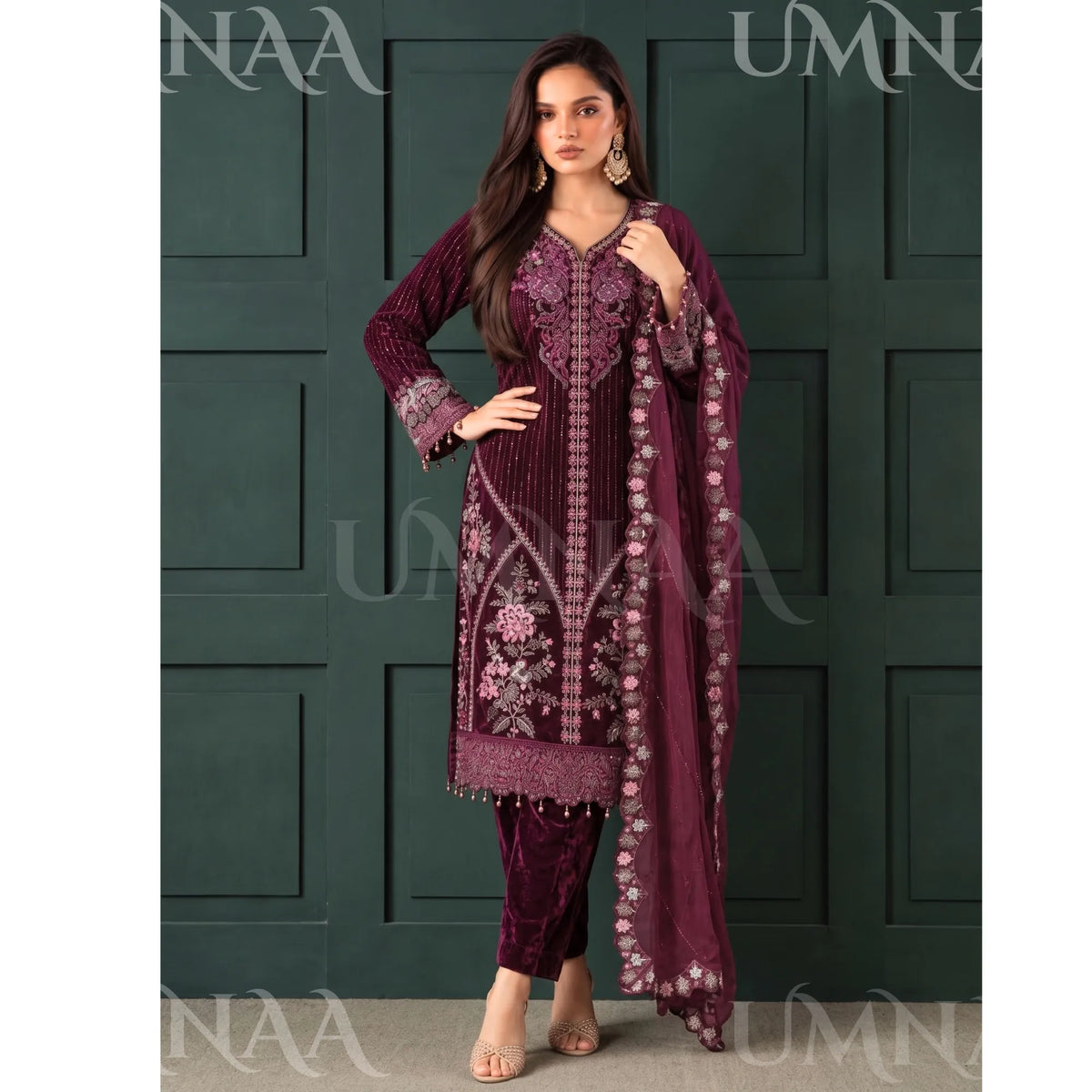 UA-314 Embroidered Luxury Velvet Collection | Umnaa