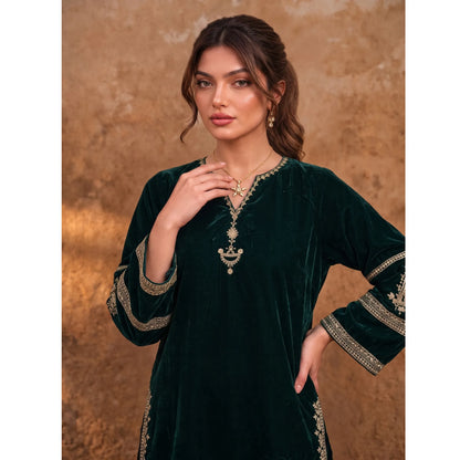 UA-315 Embroidered Farshi Shalwar Cord Set | Umnaa