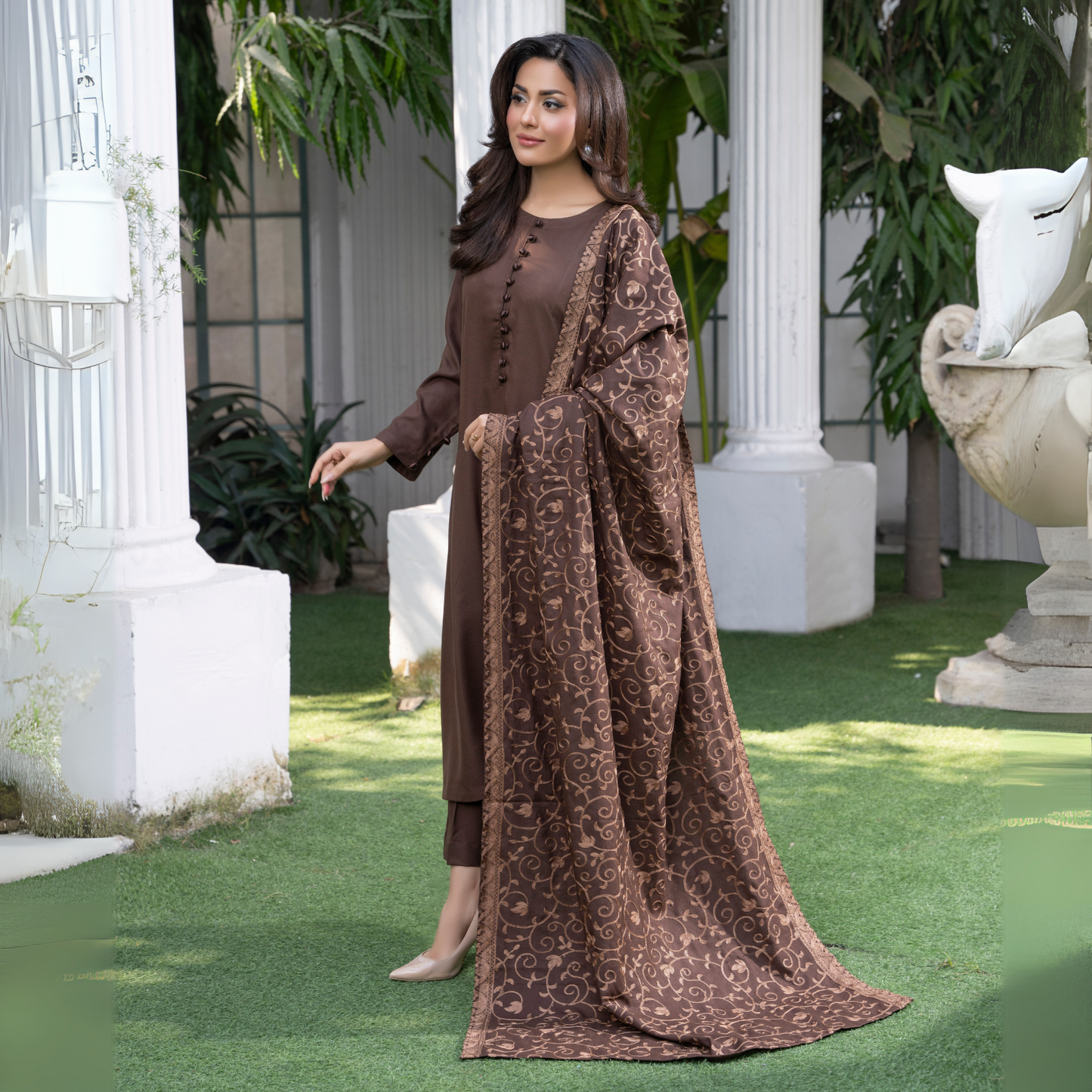 3 Pc Dhanak Dress with Embroidered Shawl | Winter Collection | Raniya.h | UMRAH0801