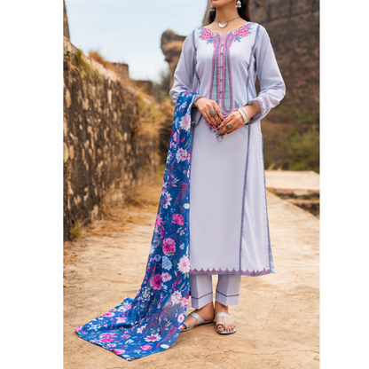 UCA-17 3 Pc Embroidered Lawn Ready to Wear Collection by Casuallite