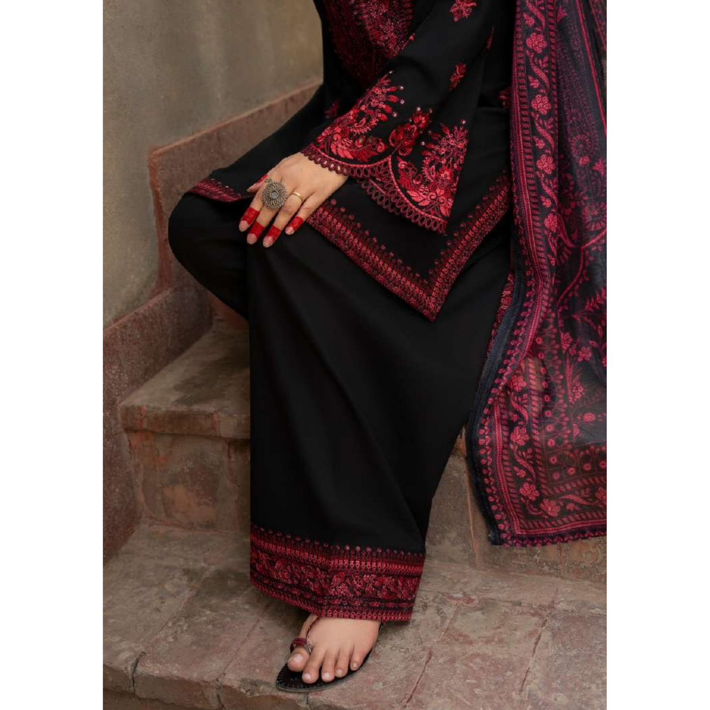 UCA-20 Luxury Cambric Cotton Farshi Shalwar Collection | Ready to Wear | Casuallite