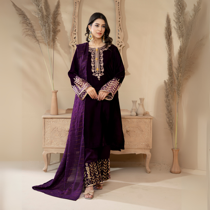 3 Pc Luxury velvet Dress | Winter Collection | Raniya.h | UMRAH01001