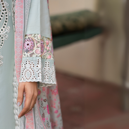 UKC-19 Chikenkari Cambric Cotton Ready to Wear Eid Collection 3 Pc - Karma Collection